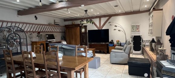 4 bedrooms House in Courtenay, France No. 254069 2