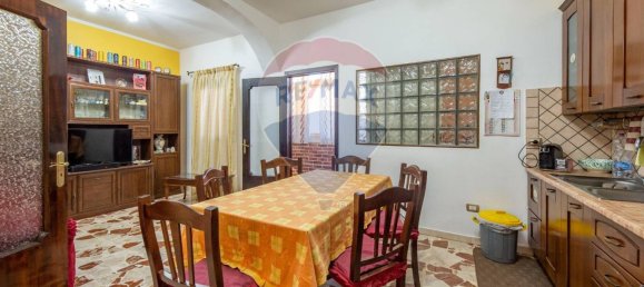 3 غرف نوم شقة في Catania, Italy رقم 133077 34