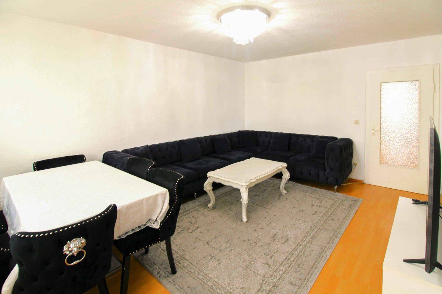 Apartamento de 2 dormitorios en Duren, Germany No. 311250