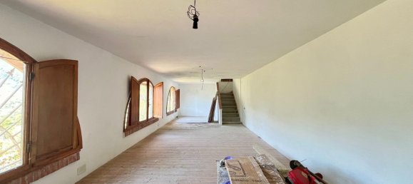 Villa de 6 dormitorios en Calci, Italy No. 336742 2