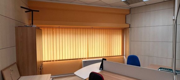 Escritório em Rosta, Italy 410 m² N.º 310976 12