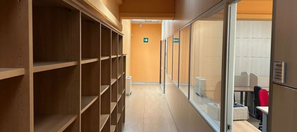 Escritório em Rosta, Italy 410 m² N.º 310976 11