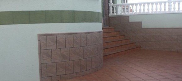 3 bedrooms Villa in Torrevieja, Spain No. 8266 10