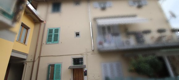 3 rooms Apartment in San Giovanni Valdarno, Italy No. 230880 27