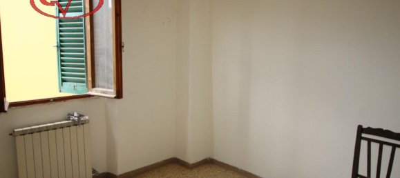 3 rooms Apartment in San Giovanni Valdarno, Italy No. 230880 22