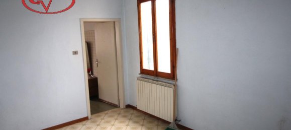 3 rooms Apartment in San Giovanni Valdarno, Italy No. 230880 18
