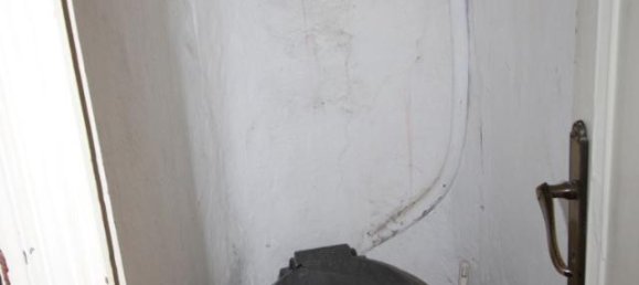 3 rooms Apartment in San Giovanni Valdarno, Italy No. 230880 6