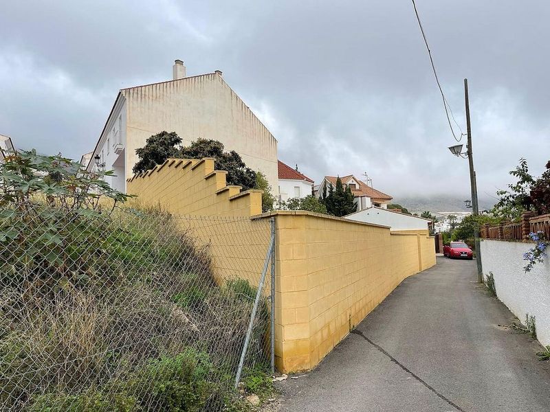 Земельный участок 750м² в Бенальмадена, Испания № 227770