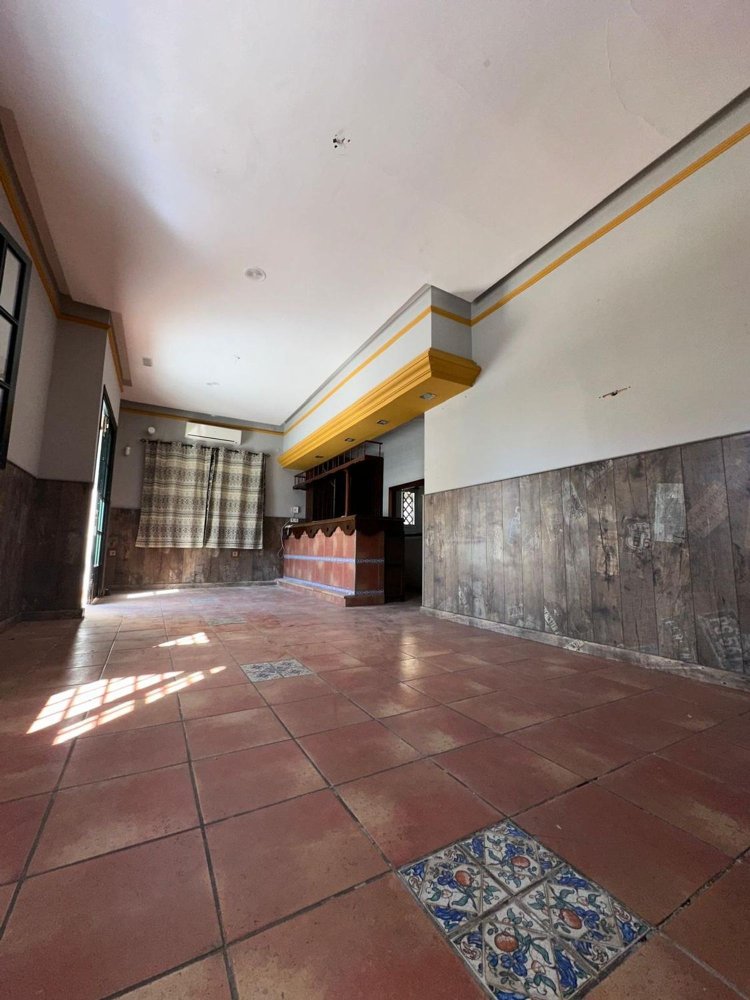 77m² Commercial property in Torre del Mar, Spain No. 256943