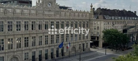 1 bedroom Apartment in Valenciennes, France No. 283722 3