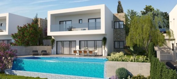 4 bedrooms House in Pegeia, Cyprus No. 9647 2