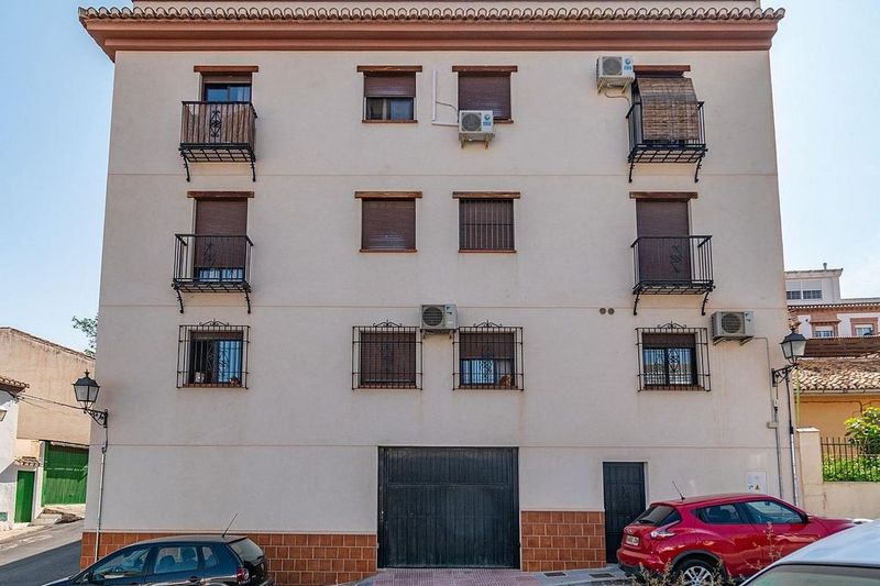 Apartamento de 2 dormitorios en La Zubia, Spain No. 227126