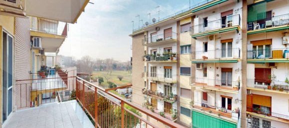 Apartamento de 3 habitaciónes en San Giorgio a Cremano, Italy No. 23032 7