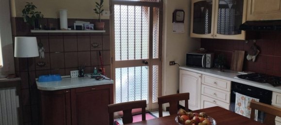 3 Schlafzimmer Villa in Pesaro, Italy, Nr. 329959 11