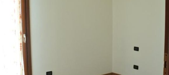 Квартира с 3 комнатами в Верона, Италия № 234425 4