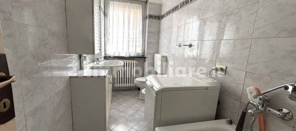 Квартира с 3 спальнями в Гадзанига, Италия № 378411 25