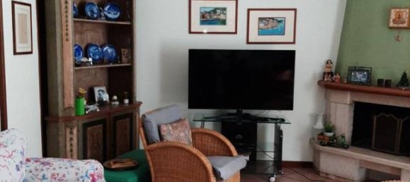 5 rooms Apartment in Marano di Napoli, Italy No. 74881 12