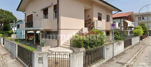 4 غرف نوم شقة في Rovigo, Italy رقم 54451 3