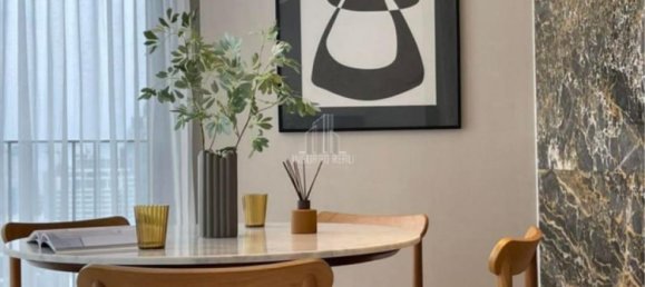 Apartamento com 2 quartos em condomínio em Khlong Toei, Thailand N.º 8887 9