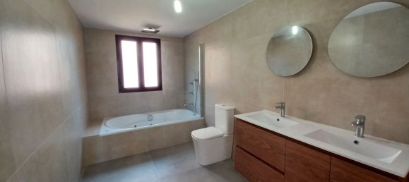 Duplex T3 em El Paraiso, Spain N.º 52154 38