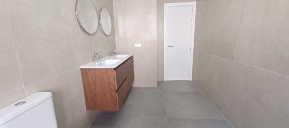 Duplex T3 em El Paraiso, Spain N.º 52154 39