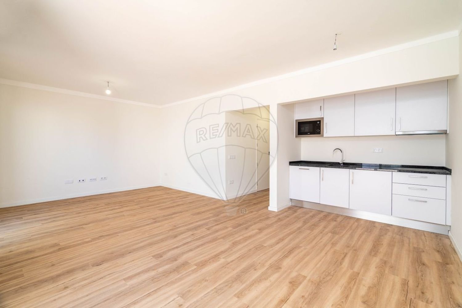 2 bedrooms Apartment in Portimao, Portugal No. 220035