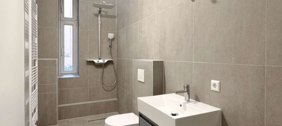 Квартира с 4 комнатами в Пренцлауэр-Берг, Германия № 327556 9