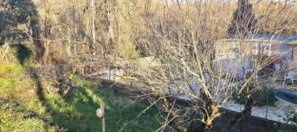 Villa de 2 divisões em Aprilia, Italy N.º 6861 6