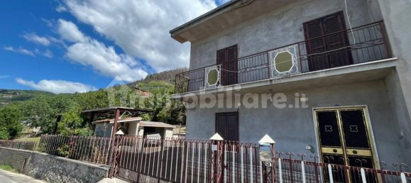 2 bedrooms Villa in Fumone, Italy No. 282906 2