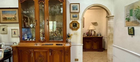 3 Schlafzimmer Wohnung in Rome, Italy, Nr. 321610 7