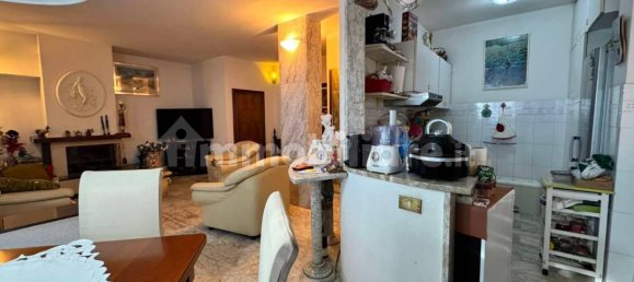 3 bedrooms Apartment in Colle di Val d'Elsa, Italy No. 88099 7