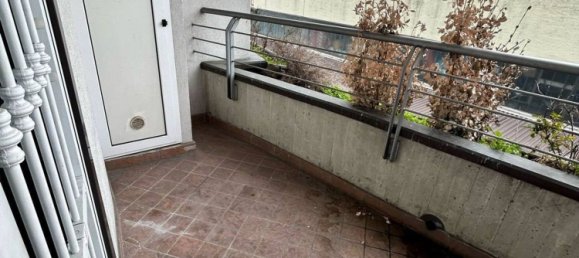 2-salle Appartement à Legnano, Italy No. 56810 14