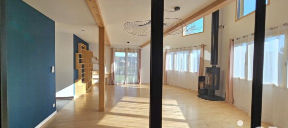 4 bedrooms House in Guignen, France No. 198841 4