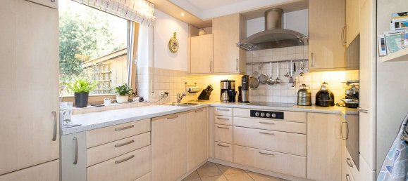 3-salle Maison de ville à Baden-Wurttemberg, Germany No. 35376 8