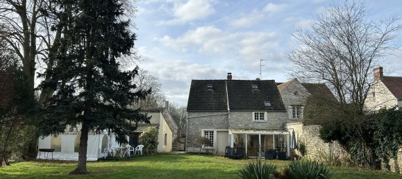 3 bedrooms House in Senlis, France No. 85016 7