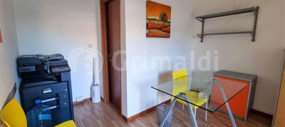40m² Office in Syracuse, Italy No. 381504 2