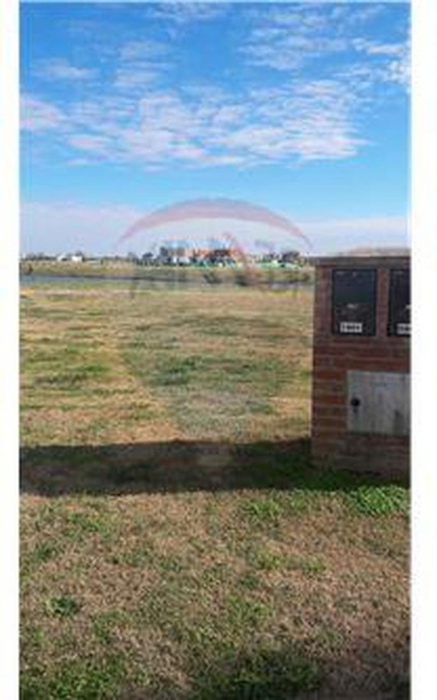  Land in Escobar, Argentina No. 111440