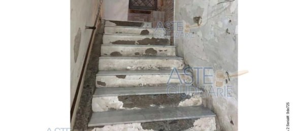 3 rooms Apartment in Naples, Italy No. 12006 10