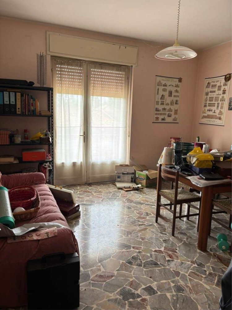 13غرفة منزل في Borgomanero, Italy رقم 279446