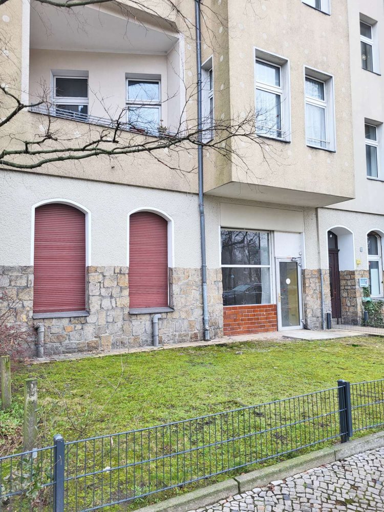 63m² Commercial property in Charlottenburg, Germany No. 89790