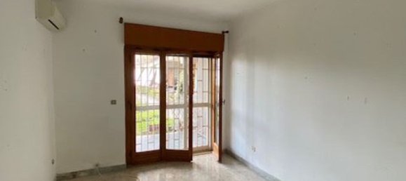 3غرفة شقة في Naples, Italy رقم 16348 22