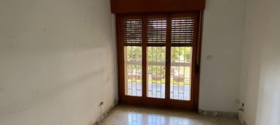 3غرفة شقة في Naples, Italy رقم 16348 19