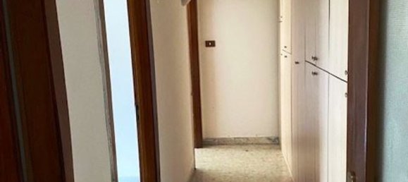 3غرفة شقة في Naples, Italy رقم 16348 4