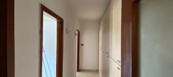 3غرفة شقة في Naples, Italy رقم 16348 10