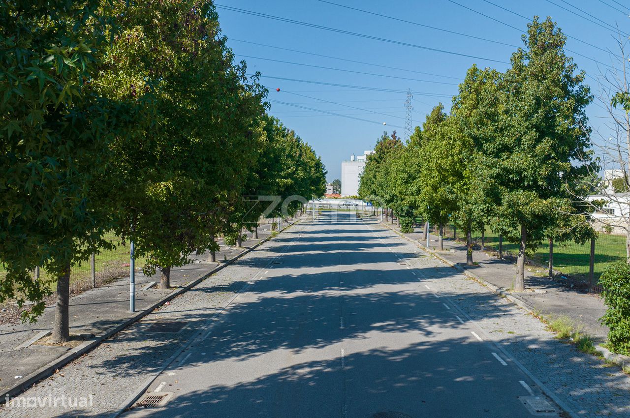 Земельный участок 194м² в Агуаш Санташ, Португалия № 33103