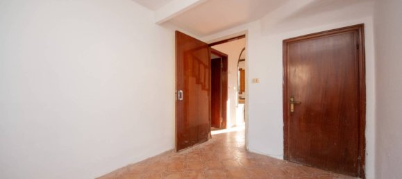 3 bedrooms House in Quarrata, Italy No. 47648 35