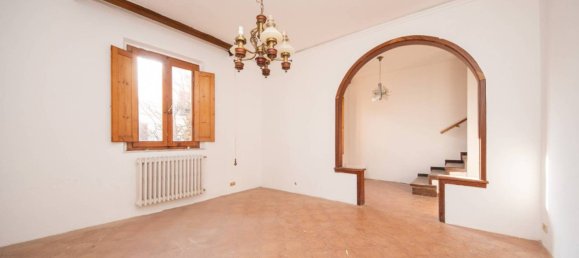 3 bedrooms House in Quarrata, Italy No. 47648 22