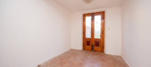 3 bedrooms House in Quarrata, Italy No. 47648 31