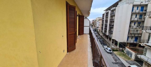 Apartamento de 4 dormitorios en Syracuse, Italy No. 311000 10