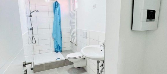 Edificio de 12 habitaciónes en Heidekreis, Germany No. 369406 9